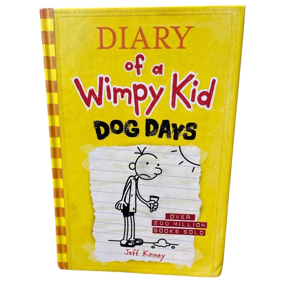 Diary of a Wimpy Kid: Dog Days by Jeff Kinney - Picture 2 of 11